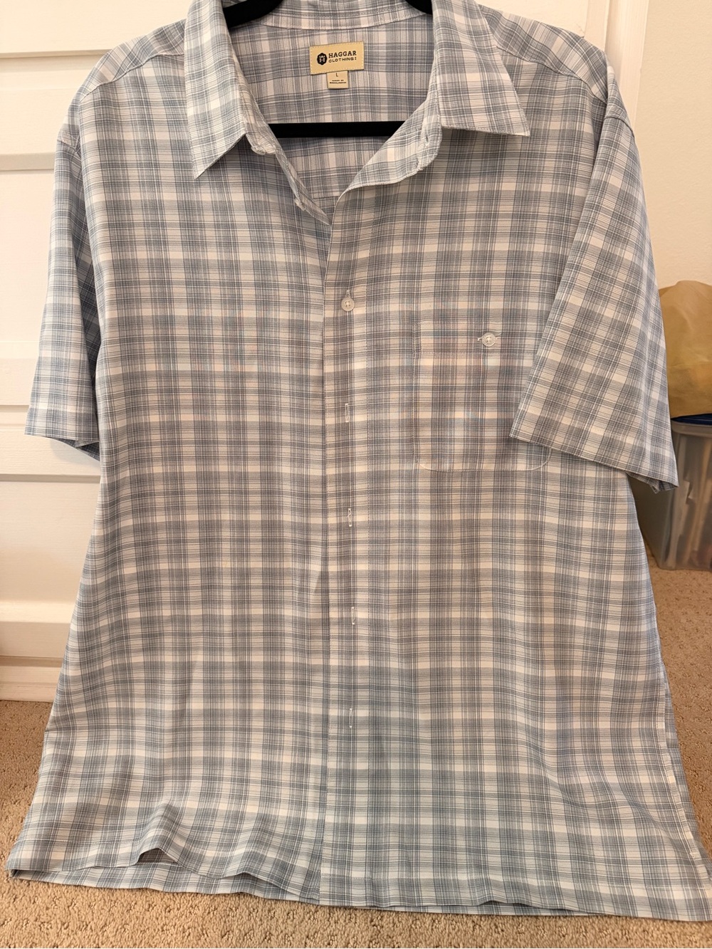 Haggar Light Blue & White Plaid Short-Sleeve Button-Down Shirt